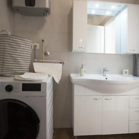 And Hot Tub Apartament *